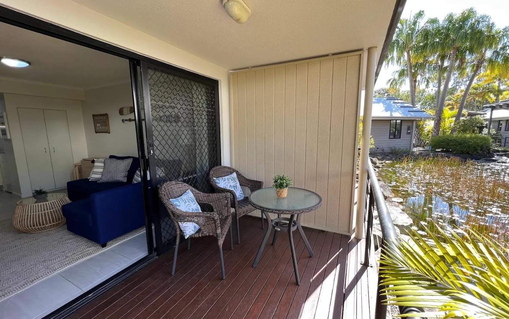 Apartment Nautical Stylish Ground Level 1 Bedroom Unit Noosaville