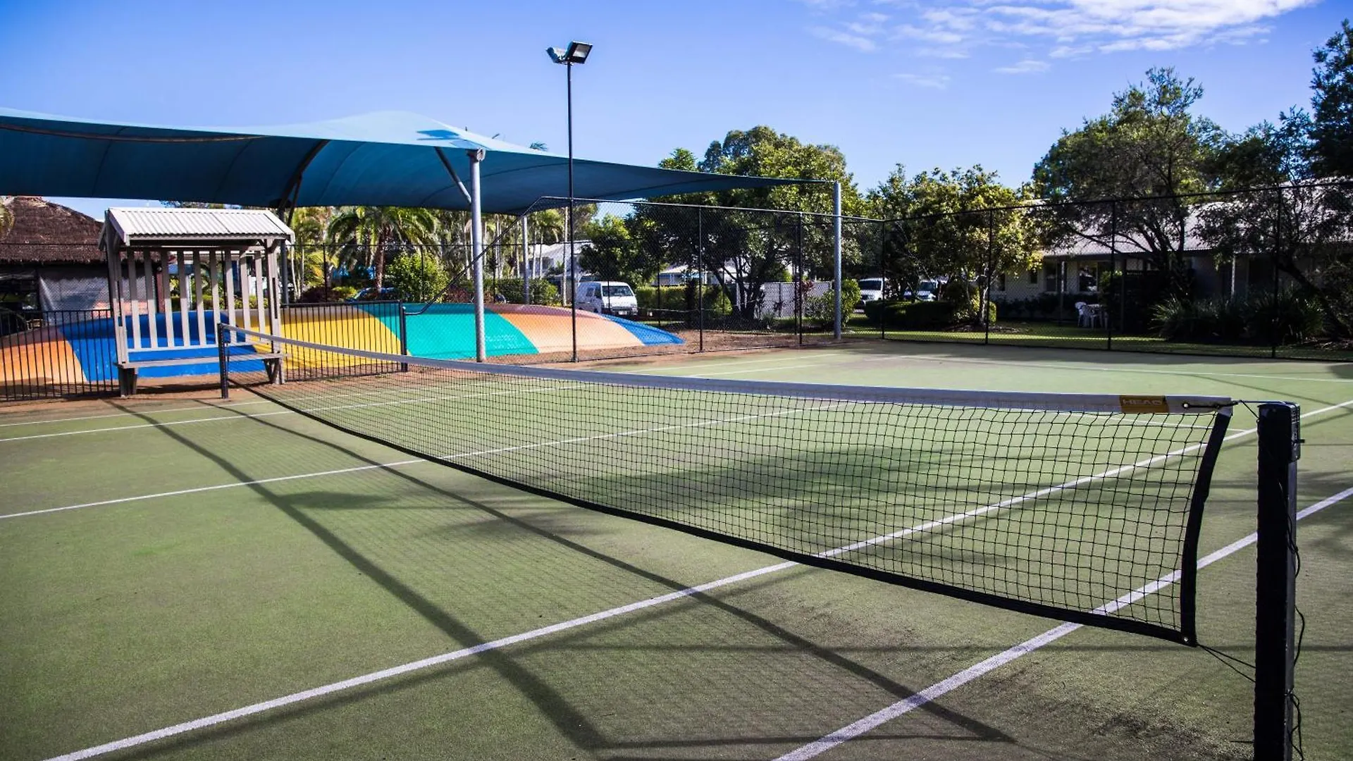 Nautical Stylish Ground Level 1 Bedroom Unit Noosaville Australia
